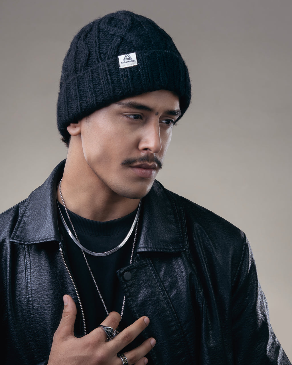 Dorje - Black Cable Turn Up