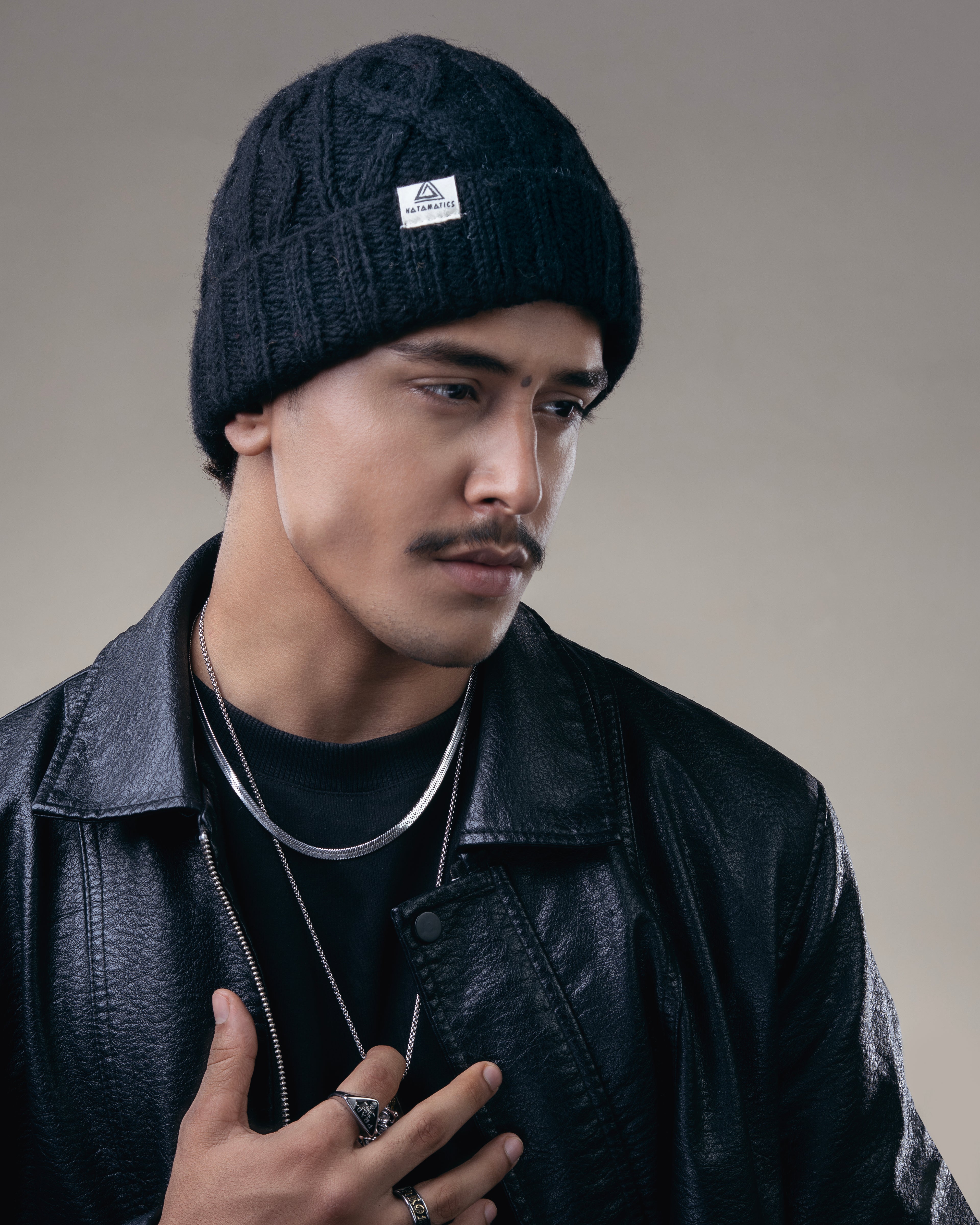 Dorje - Black Cable Turn Up
